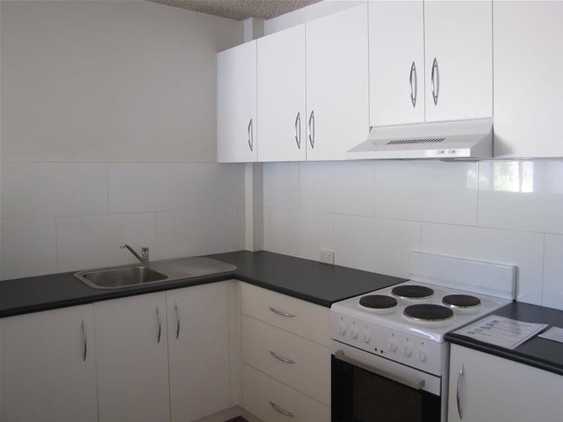 8/130 Gurwood St, Wagga Wagga NSW 2650
