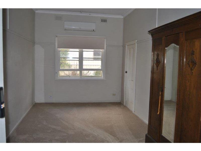 55 Best St, Wagga Wagga NSW 2650
