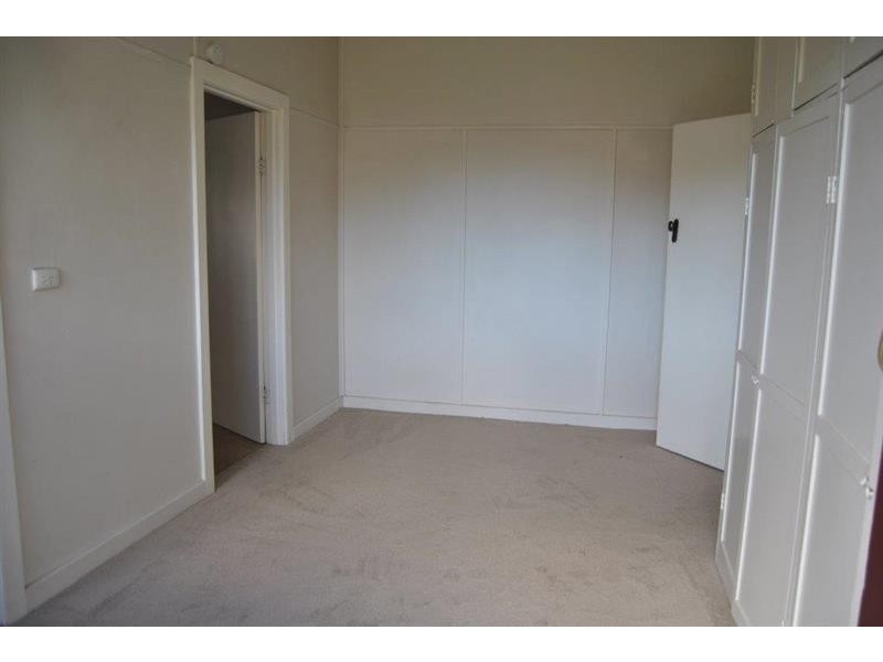 55 Best St, Wagga Wagga NSW 2650