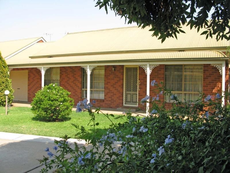 6/18 Darlow St, Wagga Wagga NSW 2650