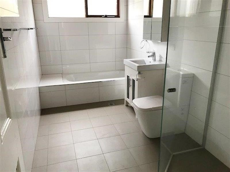 70 Hebden St, Lockhart NSW 2656