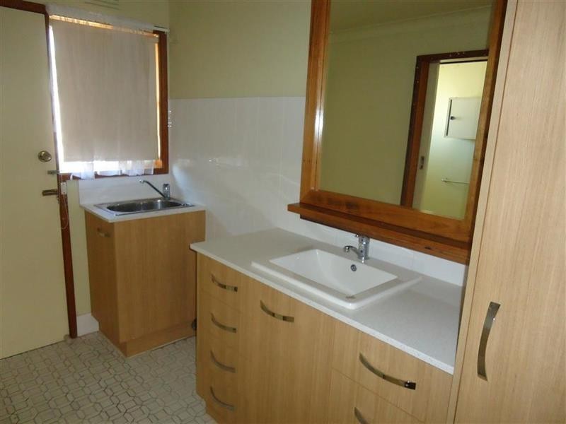 4/63 Thorne St, Wagga Wagga NSW 2650