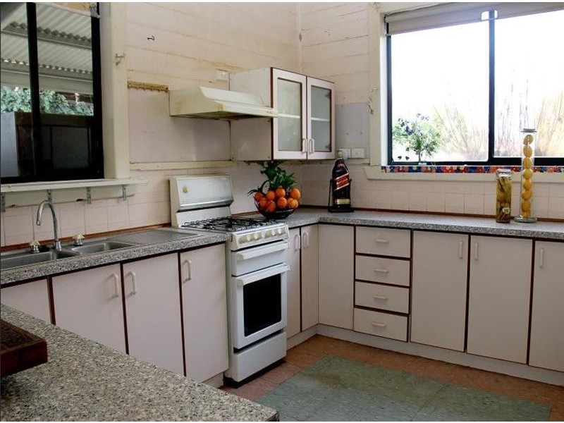 43 Green St, Lockhart NSW 2656