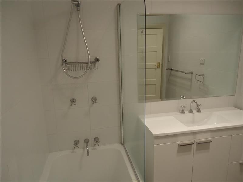 65 Trail St, Wagga Wagga NSW 2650