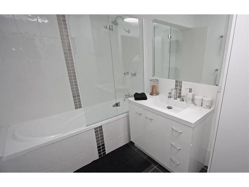 87 Pugsley Ave, Estella NSW 2650