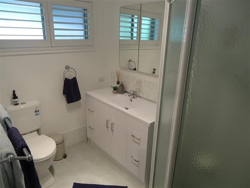 430 Kooringal Rd, Kooringal NSW 2650