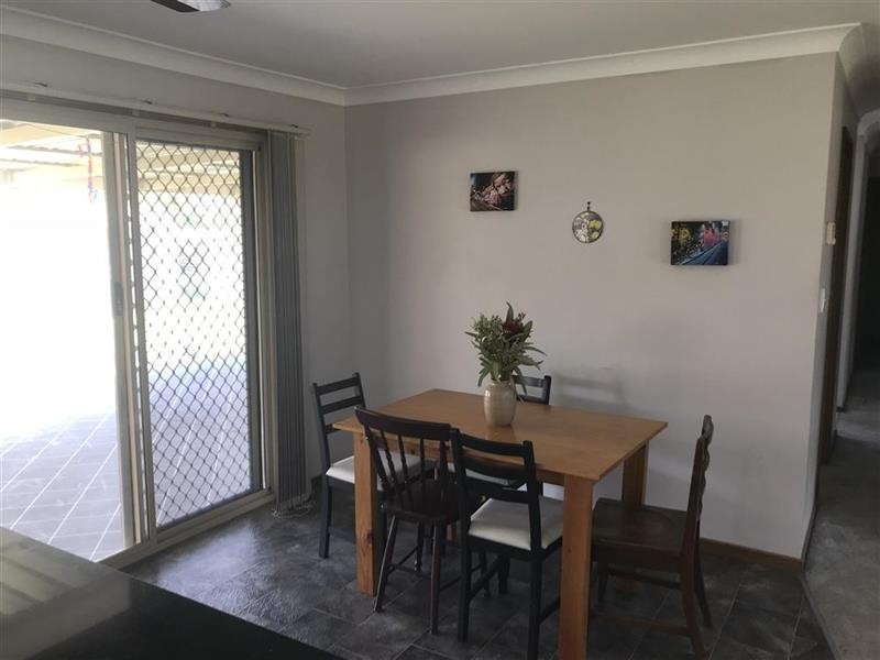 8 Avocet Dr, Estella NSW 2650