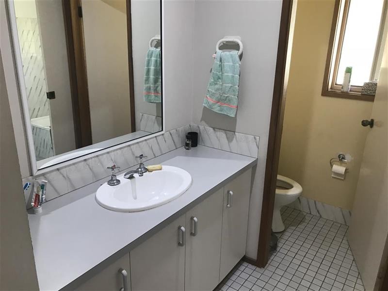 8 Avocet Dr, Estella NSW 2650