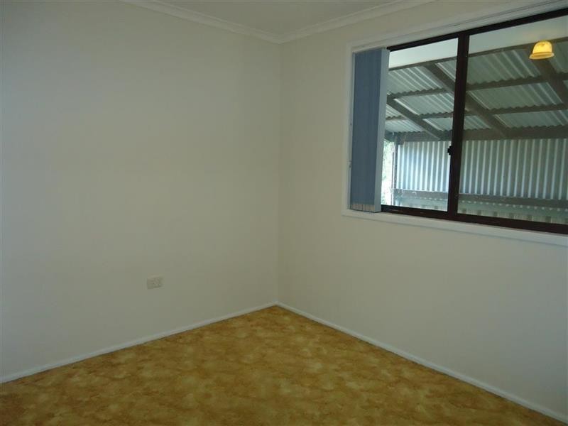 22 Pugsley Ave, Estella NSW 2650