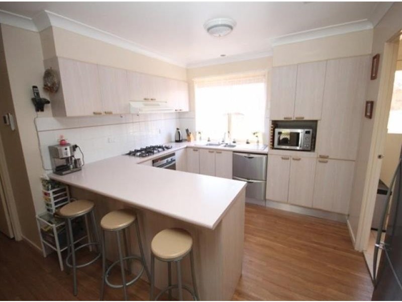 20 Sackville Dr, Forest Hill NSW 2651