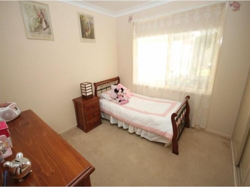 20 Sackville Dr, Forest Hill NSW 2651