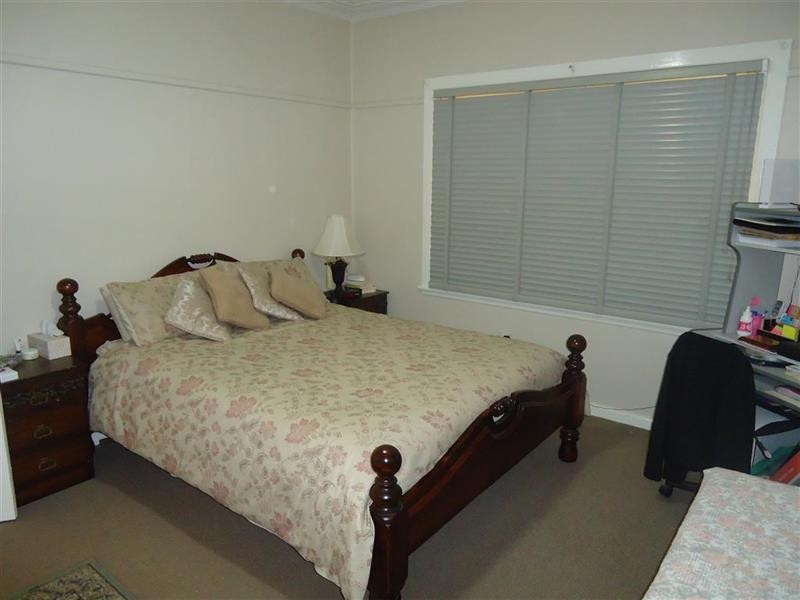 39 Mair St, Turvey Park NSW 2650