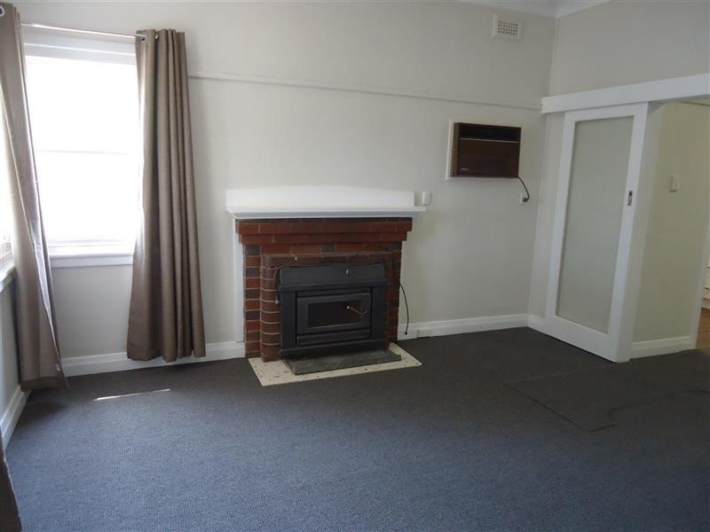 46 Meurant Ave, Wagga Wagga NSW 2650