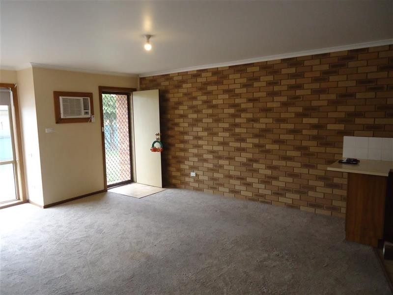 3/12 Bulolo St, Ashmont NSW 2650