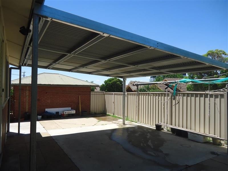 7 Docker St, Wagga Wagga NSW 2650