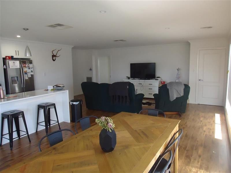 24 Darcy Dr, Boorooma NSW 2650