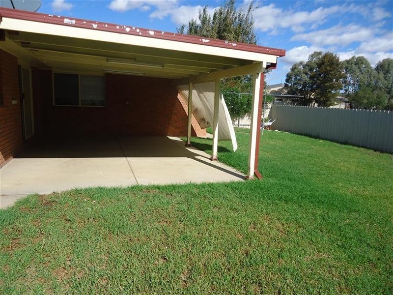 23 O’Connor  St, Tolland NSW 2650