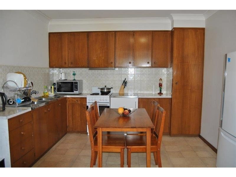 6/64 Crampton St, Wagga Wagga NSW 2650