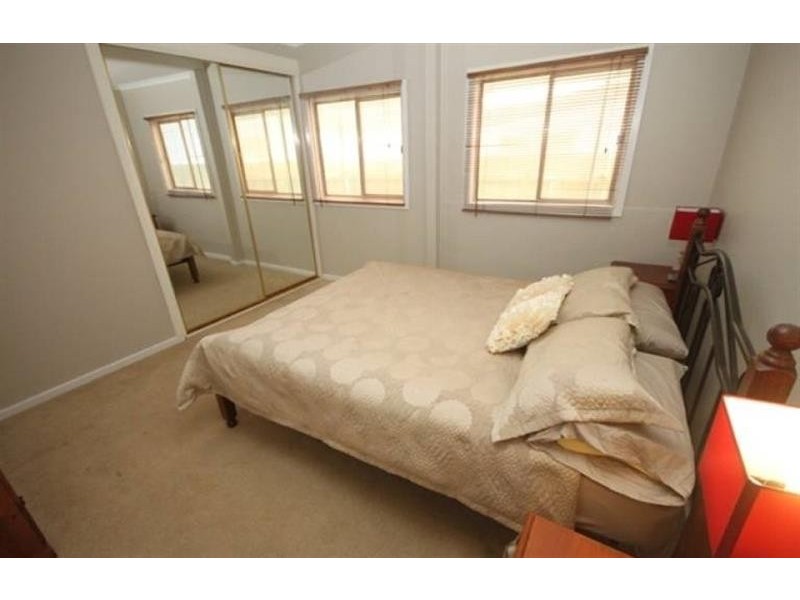 170 Gurwood St, Wagga Wagga NSW 2650