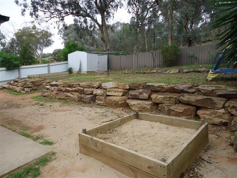 78 Warrawong St, Kooringal NSW 2650