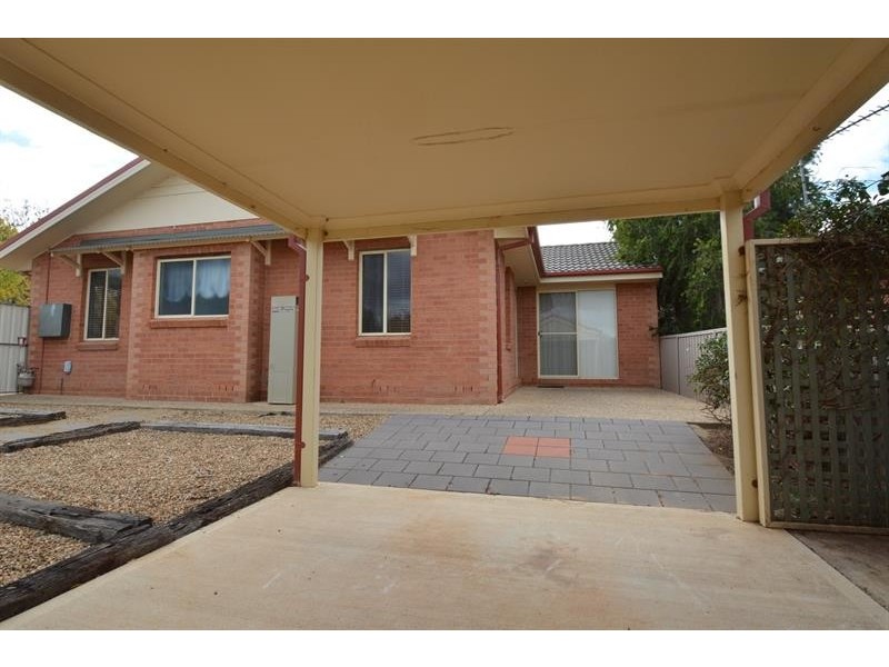 5 Clipper Way, Estella NSW 2650
