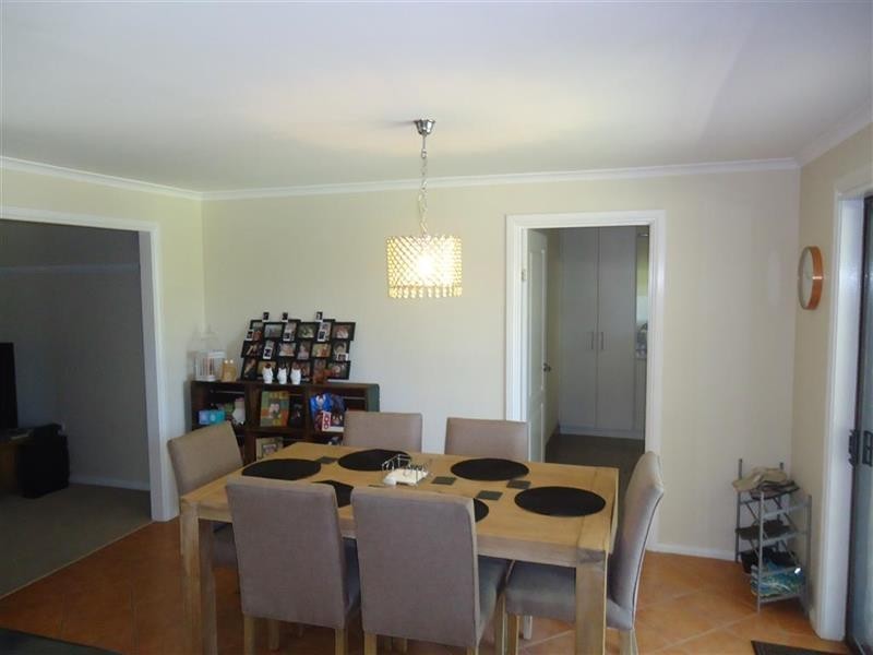 34 Bandera Ave, Glenfield Park NSW 2650