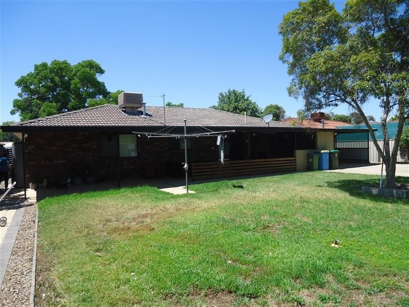 34 Bandera Ave, Glenfield Park NSW 2650