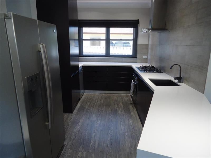 2 Cullen Rd, Wagga Wagga NSW 2650