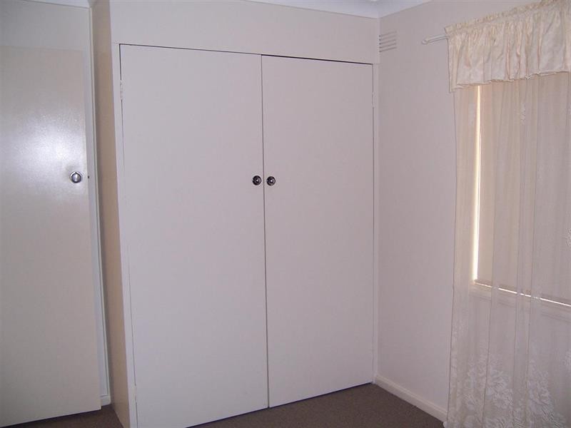 3/52 Raye St, Tolland NSW 2650