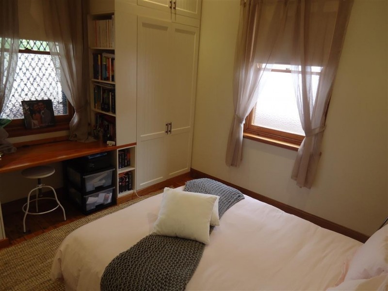218 Gurwood St, Wagga Wagga NSW 2650
