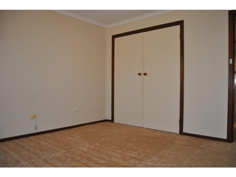 15/2 Leena Place, Wagga Wagga NSW 2650