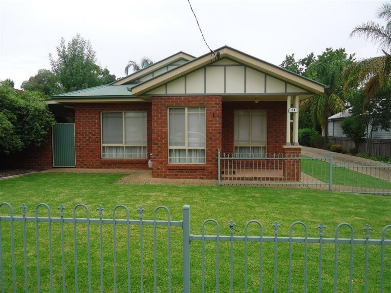 1/24 Lindsay  Street, Turvey Park NSW 2650