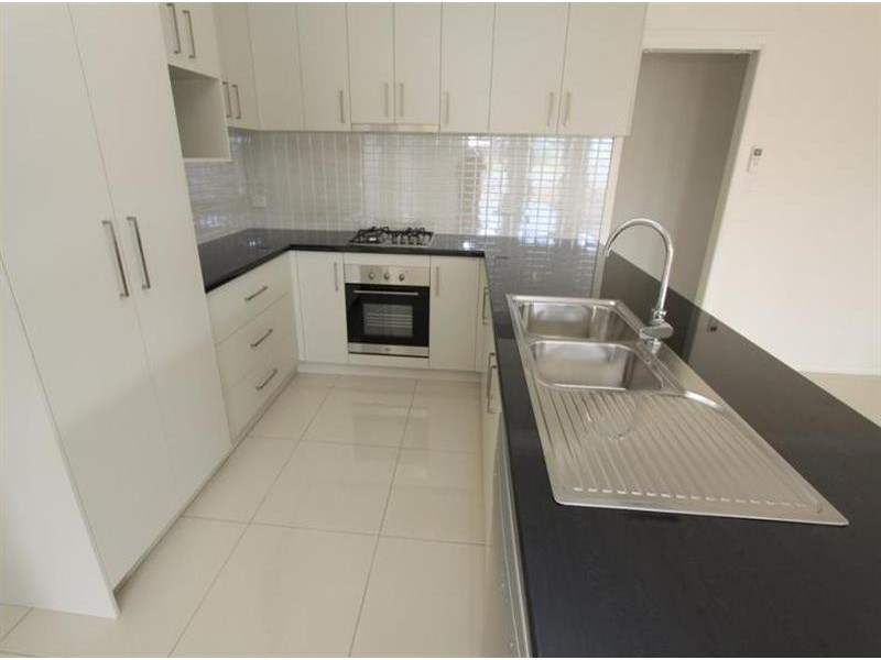 77 Brindabella Drive, Tatton NSW 2650