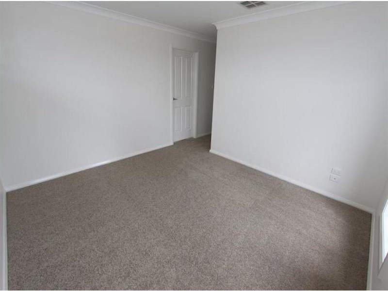 77 Brindabella Drive, Tatton NSW 2650