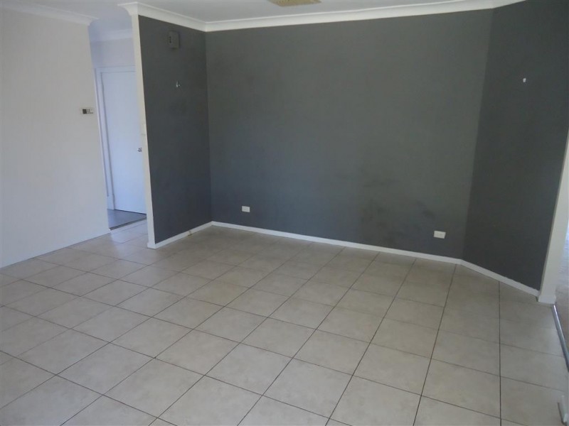 16 Overdale Drive, Bourkelands NSW 2650