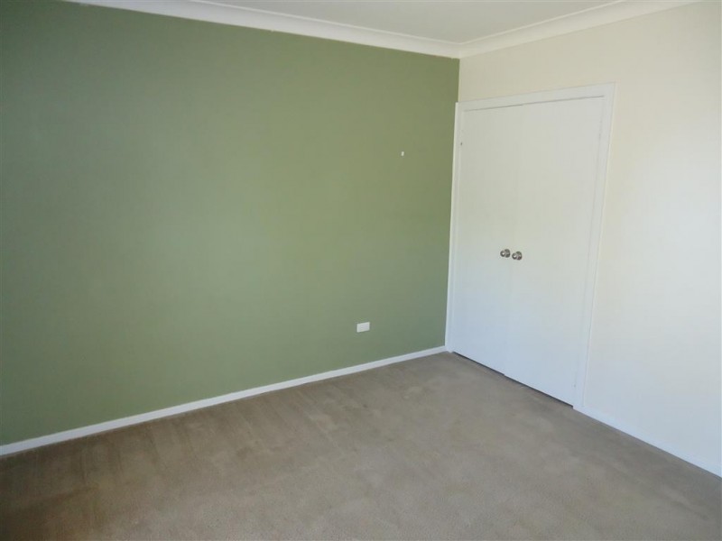 16 Overdale Drive, Bourkelands NSW 2650