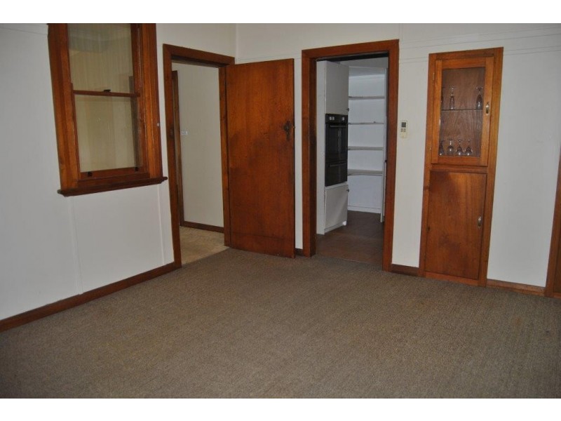 14 Rhoda Avenue, Wagga Wagga NSW 2650