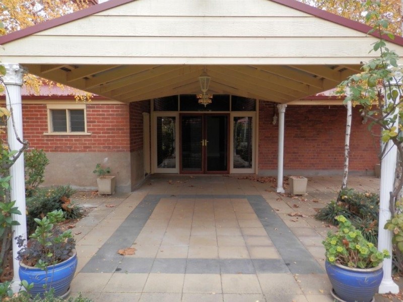 106 Gurwood Street, Wagga Wagga NSW 2650