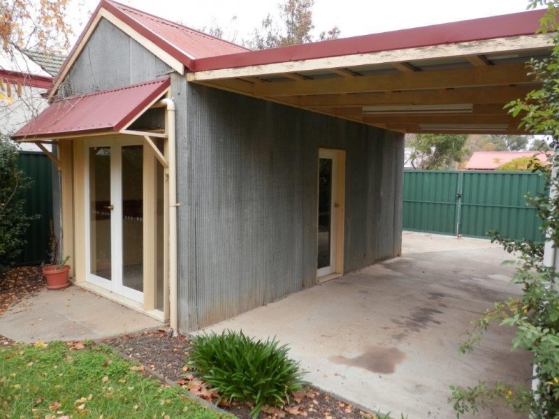 106 Gurwood Street, Wagga Wagga NSW 2650