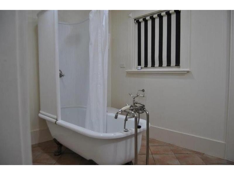 10 Blake  Street, Wagga Wagga NSW 2650