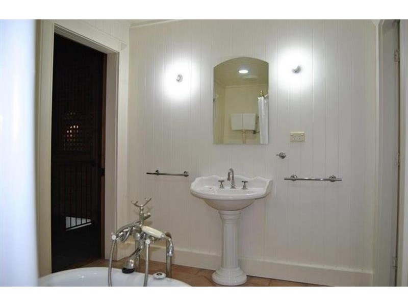 10 Blake  Street, Wagga Wagga NSW 2650