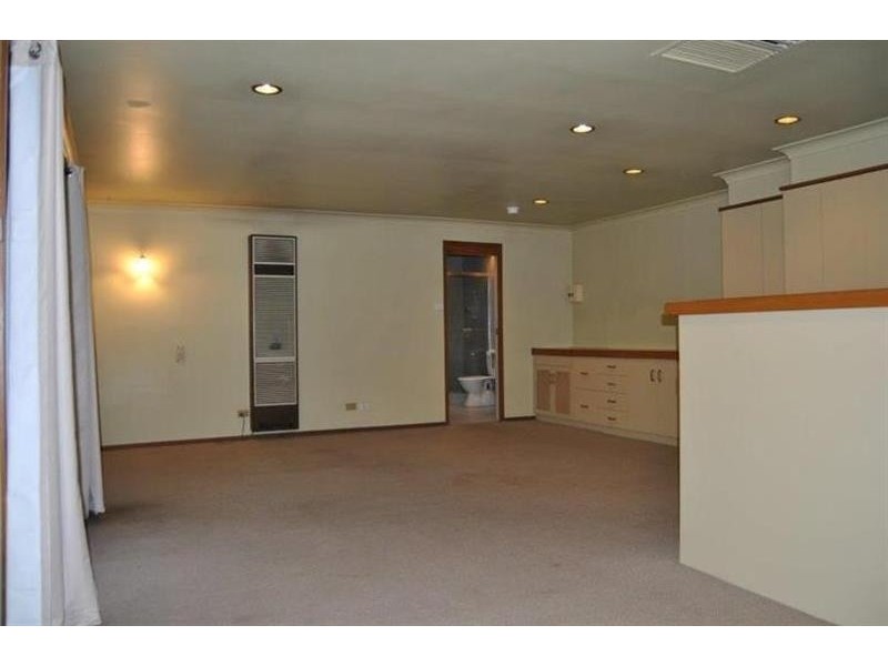 10 Blake  Street, Wagga Wagga NSW 2650