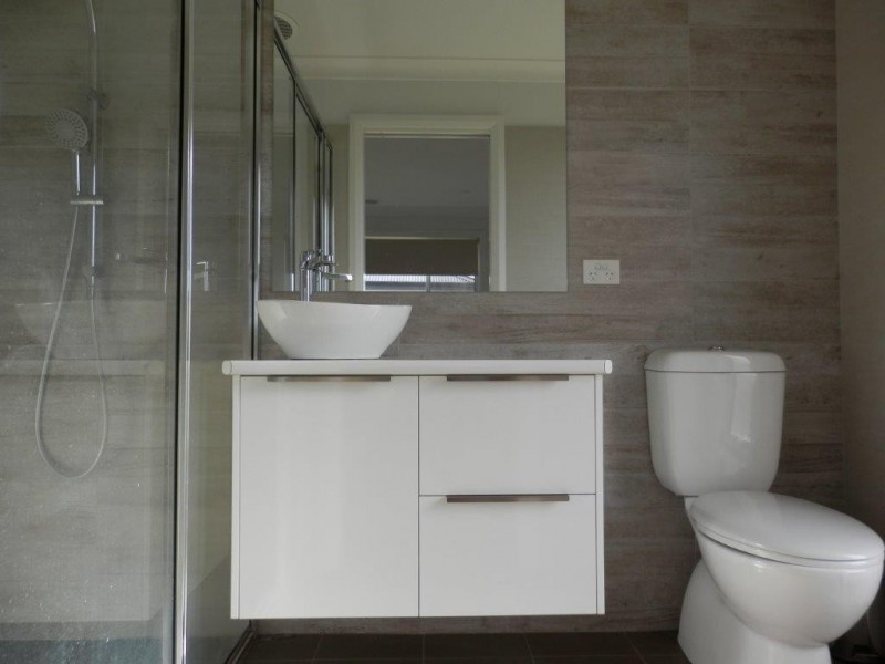 40 Paperbark Drive, Forest Hill NSW 2651