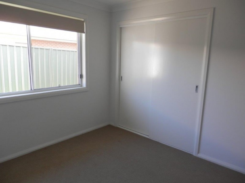 40 Paperbark Drive, Forest Hill NSW 2651