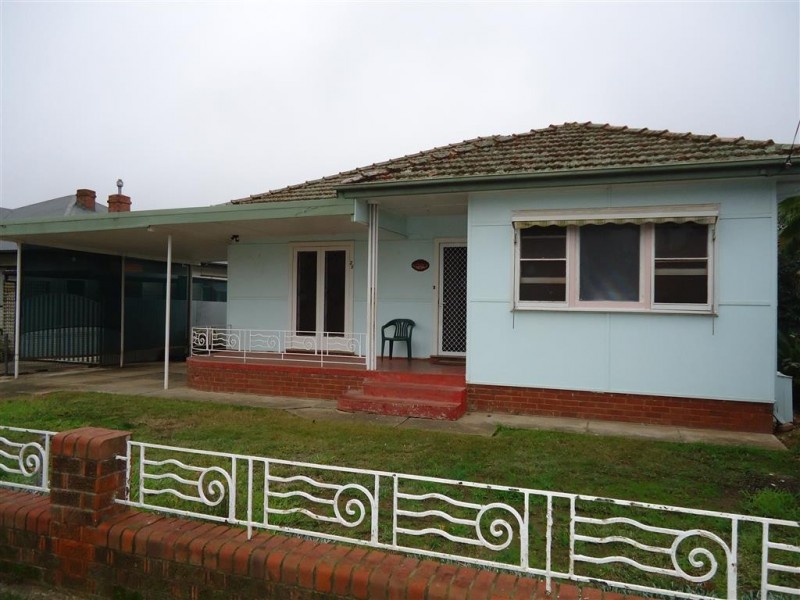 25 Darlow Street, Wagga Wagga NSW 2650
