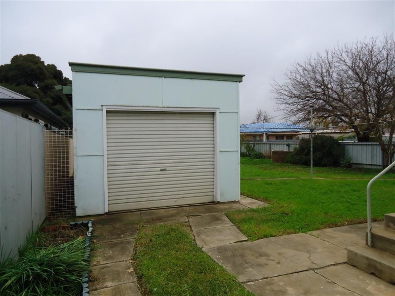 25 Darlow Street, Wagga Wagga NSW 2650