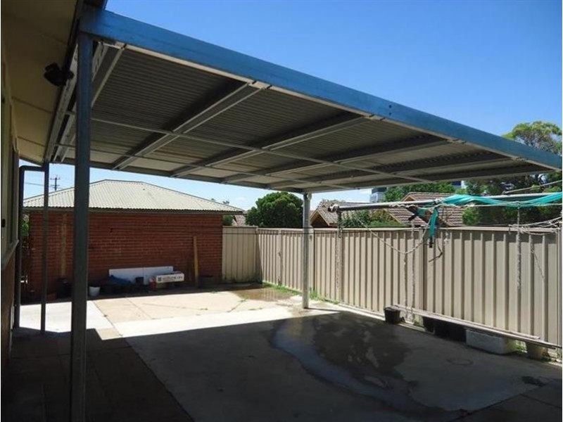 7 Docker Street, Wagga Wagga NSW 2650