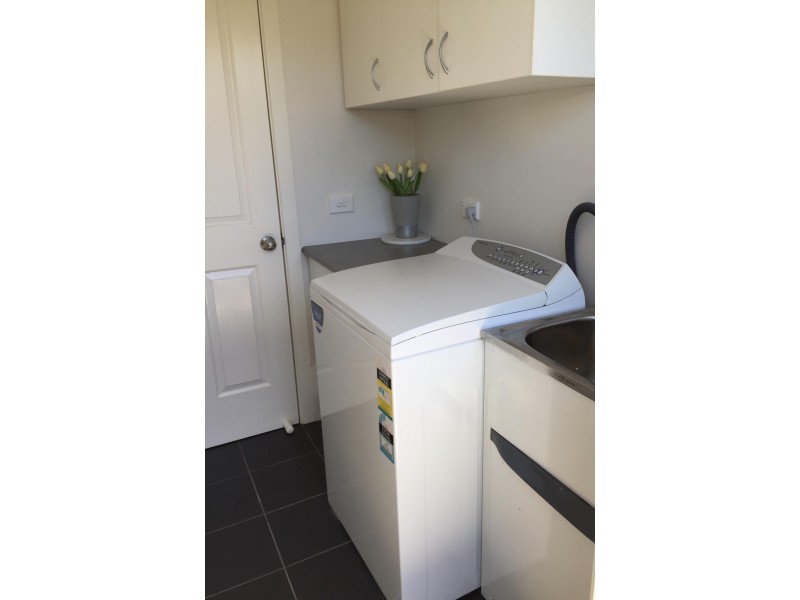 19/6-14 Mirrul Street, Glenfield Park NSW 2650