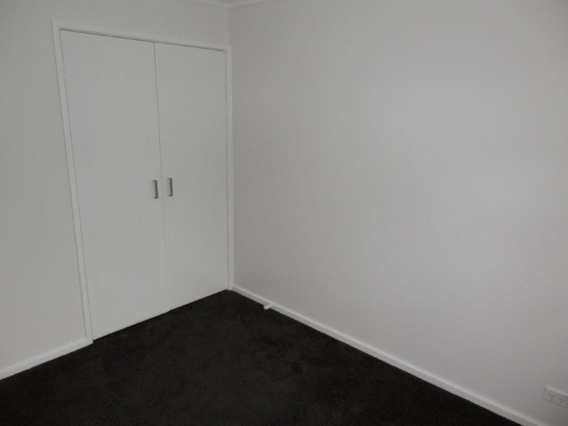48 Vincent Road, Lake Albert NSW 2650