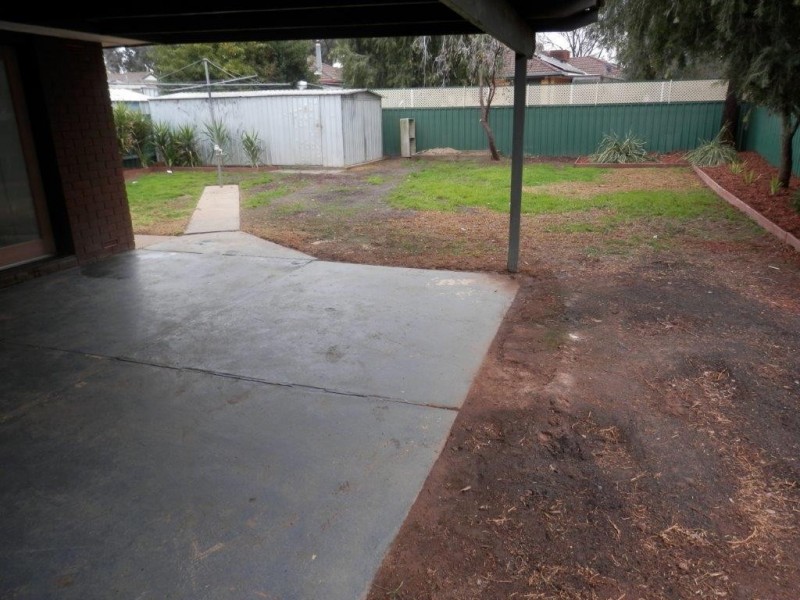 48 Vincent Road, Lake Albert NSW 2650